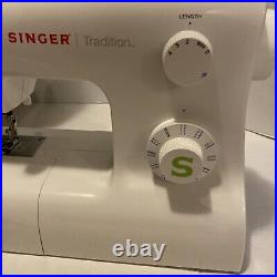 Singer Tradition 2277 Sewing Machine With Carrying Case