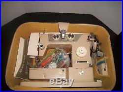 Universal Deluxe Heavy Duty Zig-zag Sewing Machine & Carry Case Model 503l
