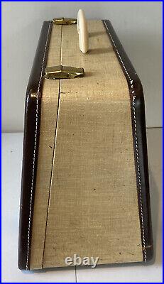 VTG SINGER SEWING MACHINE TRAPEZOID CARRYING CASE 401 401A 301 500 403 Case Only
