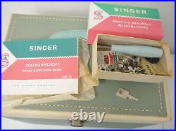 Vintage 1964 Singer White Featherweight Sewing Machine with Carry Case Free Ship