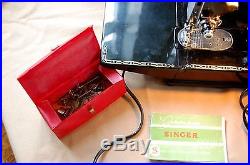 Vintage 222K Singer Featherweight Sewing Machine, Carry Case & Accessories