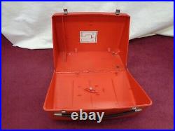 Vintage BERNINA 830 (older style) Red Hard Carrying Case Cover
