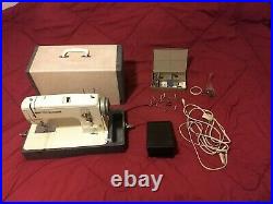 Vintage Bernina 717 Minimatic Sewing Machine withAttachments Carry Case Runs