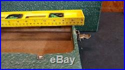 Vintage Cabinet Mount Wooden Sewing Machine Carrying Case Green White