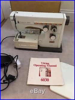Vintage & Retro 1970/1980 Sewing Machine HUSQVARNA VIKING 6430 in Carry Case