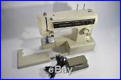 Vintage Sears Kenmore Portable Sewing Machine Model 158.12411 with Carry Case