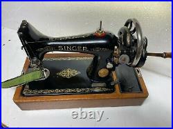 Vintage Singer 99 Cast Iron Hand Crank Sewing Machine & Wooden Carry Case