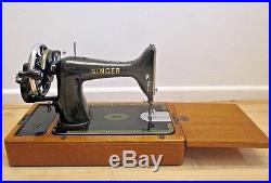 Vintage Singer 99k Hand Crank Sewing Machine With Portable Carry Case