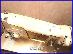 Vintage Singer Sewing Machine Working Order With Carry Case Foot Peddle
