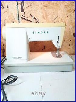 Vintage Singer Stylist Model 413 ZigZag Sewing Machine In Carry Case 1974 Works