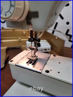 Vtg Elna Switzerland Super SU Free Arm Sewing Machine Carrying Case Foot Pedal