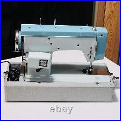 White 1265 Sewing Machine Zig Zag Stitcher Bleu Turquoise With Pedal, Case. WORKS