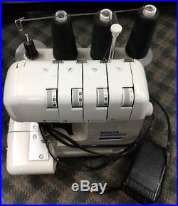 White Superlock Electronic 1934d Serger Machine/pedal With Carrying Case- Used