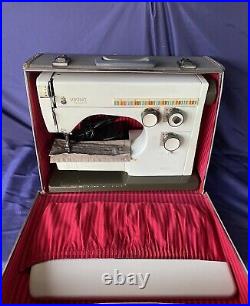 Working Vintage Viking Husqvarna 6430 Sewing Machine W Foot Pedal, Carrying Case
